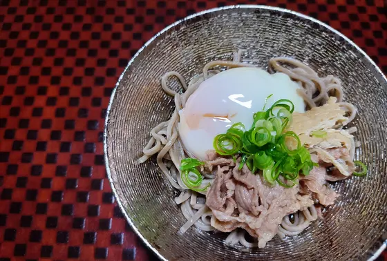 お椀　五島牛とお蕎麦