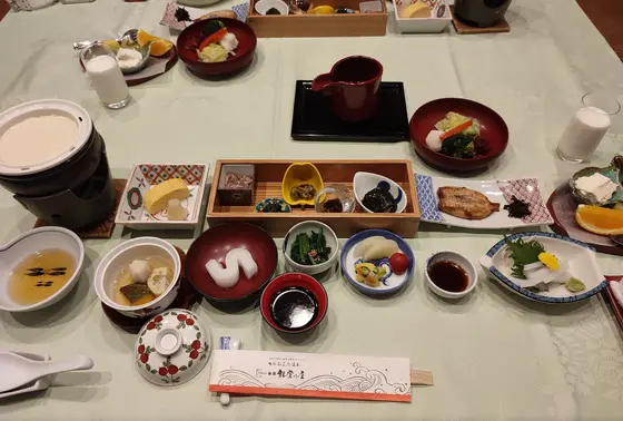 朝食