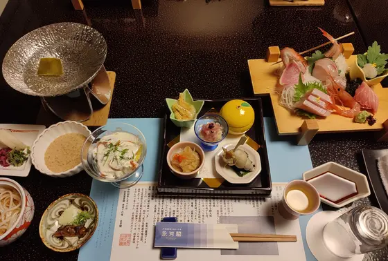 夕食