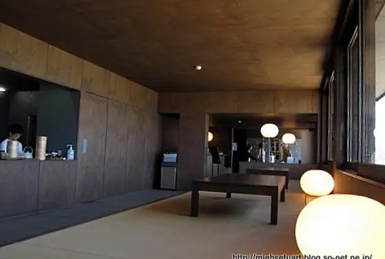 犬島チケットセンターカフェ