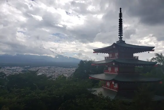 富士山と忠霊塔