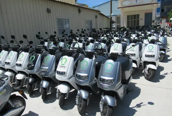 小琉球路得宝電動機車　ROPO Car
