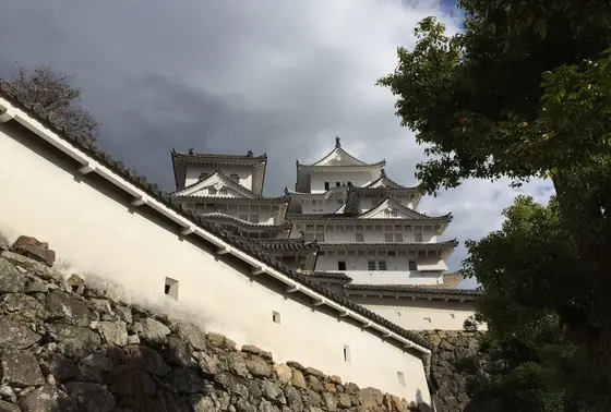近づく連立天守
