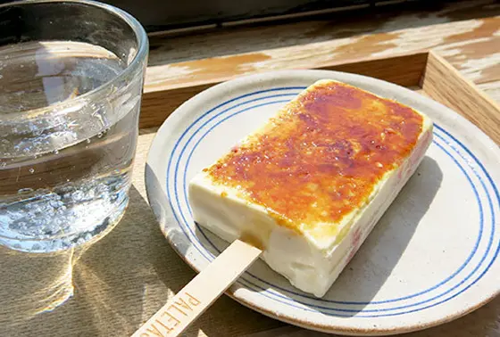 バーナーでつくるクリームブリュレアイス