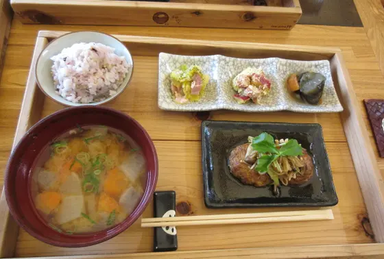月替わりランチ