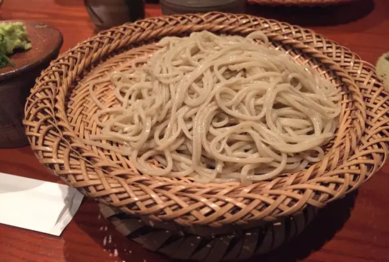 ざる