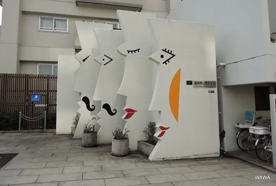 厩橋たもとのアート