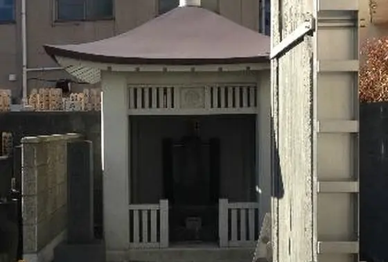 橋本左内の墓