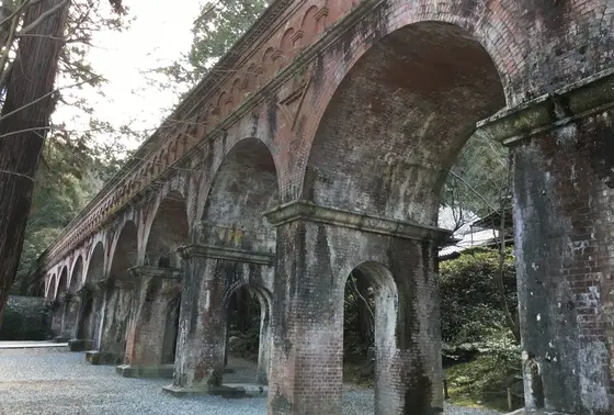 水路閣