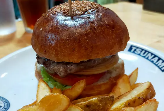 ハンバーガー             Q(クオーターサイズ)