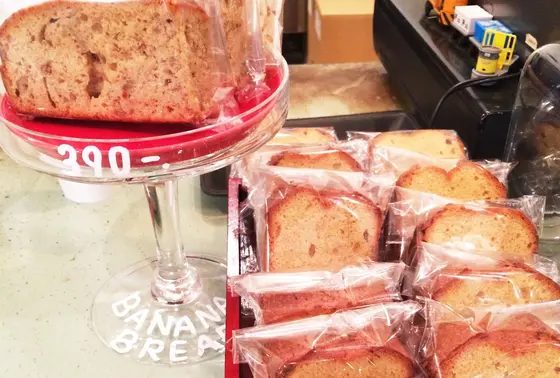 コーヒーと一緒に楽しめる焼き菓子も揃ってます