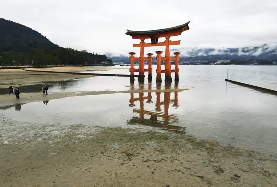 干潮時の大鳥居