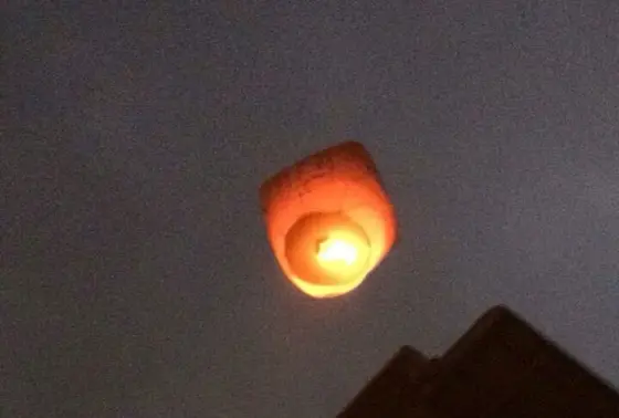 ランタン飛ばし