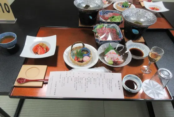 レストラン