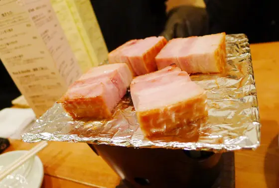 厚切りベーコン炙り焼き