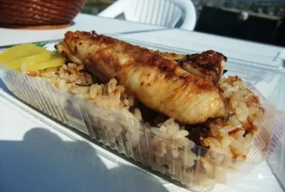 名物「竜宮弁当」を♪