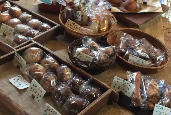 おすすめはクリームチーズ入りのパン