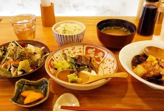 種類豊富なおかずがうれしい♡