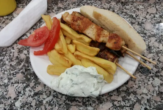 ギリシャ名物スブラキ！