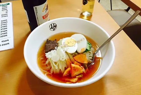安定の美味しさ。女ですが、安定の瓶ビール一本