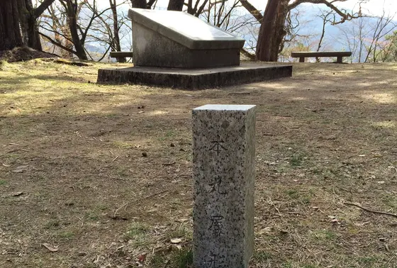 山頂はちょっと寂しいけれど…