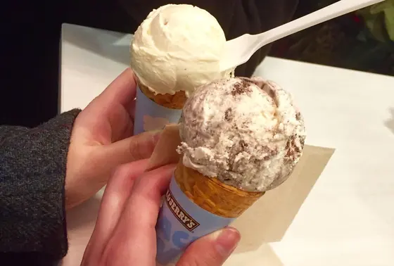 Free Cone Day！