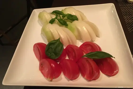 名物 トマトすき焼き