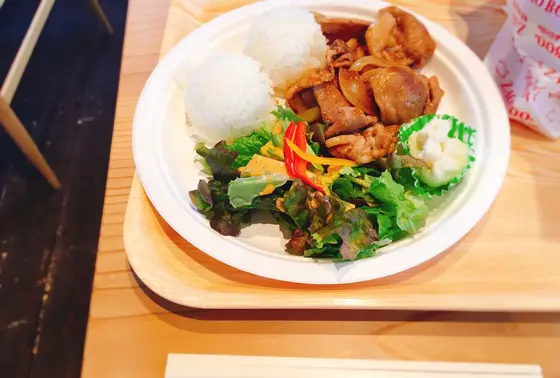 もち豚しょうが焼き ¥930