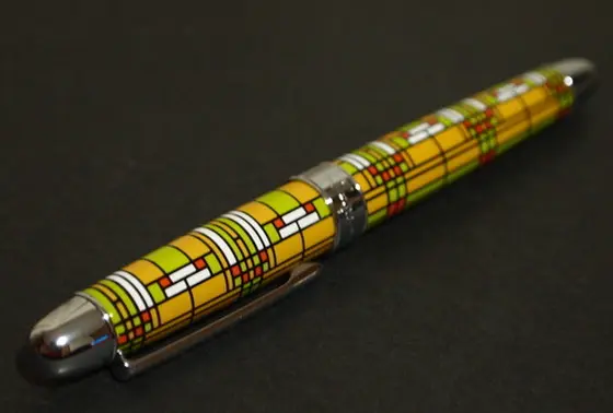 FLライトのグッズ