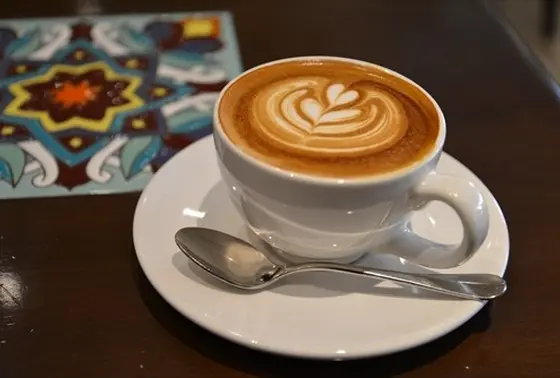 オーガニックカフェのUrth caffeも！