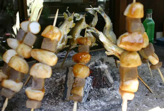 塩焼きあゆ！お団子！里芋！蒟蒻！