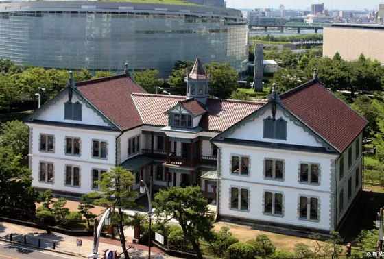 県政記念館