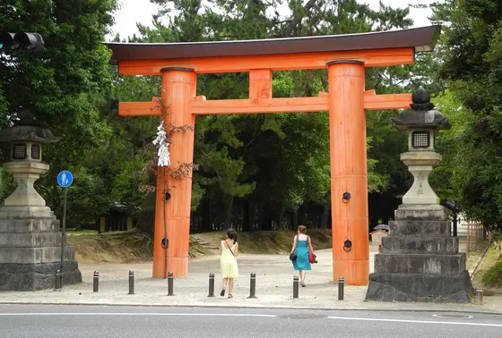 参道の入口にある鳥居