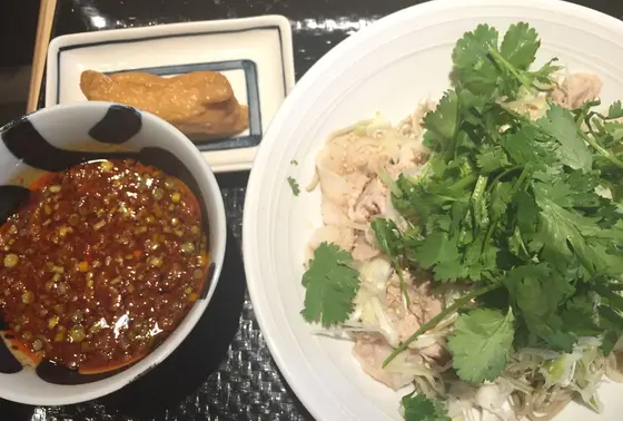 パクチーと豚肉の旨辛つけそば。