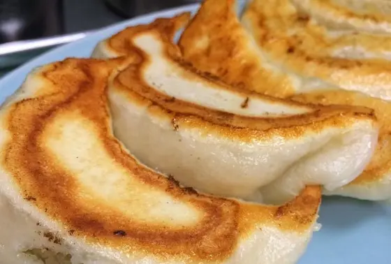 もっちりジャンボ餃子