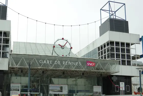 レンヌ駅