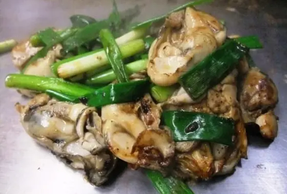名物「おっぱい焼き」