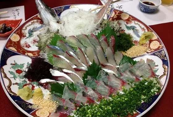 関サバのお造り