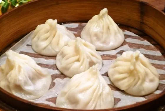 定番の美味しさ、小籠包。