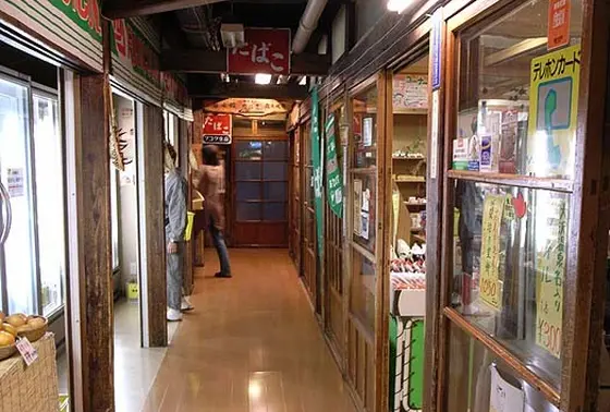 「構内の売店」
