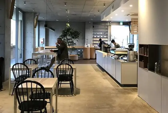店内