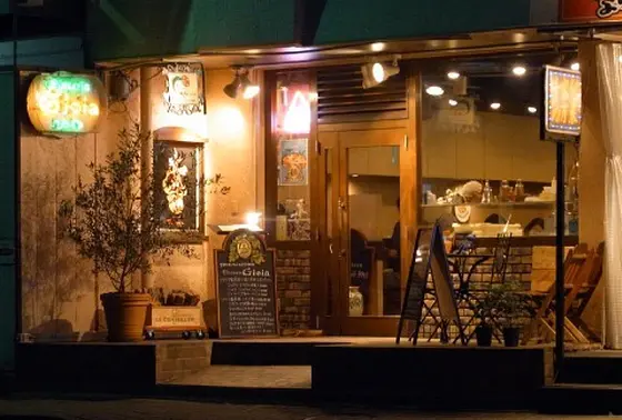 テラス席は、ワンコOK。