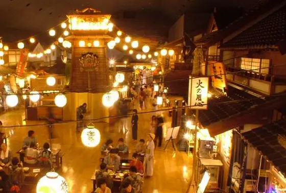 夜店エリアがワクワクする！