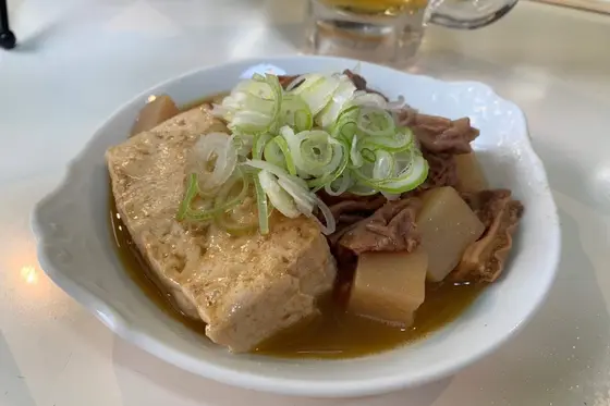 定番①特製モツ煮込み