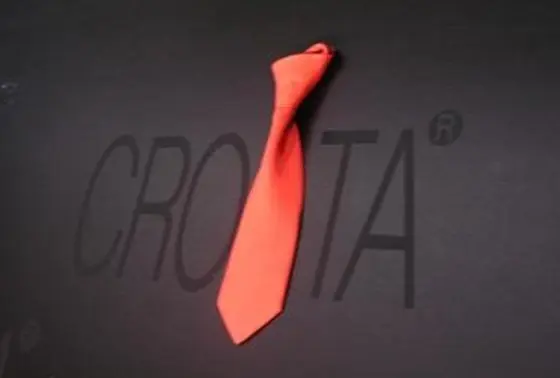 クロアタのネクタイ