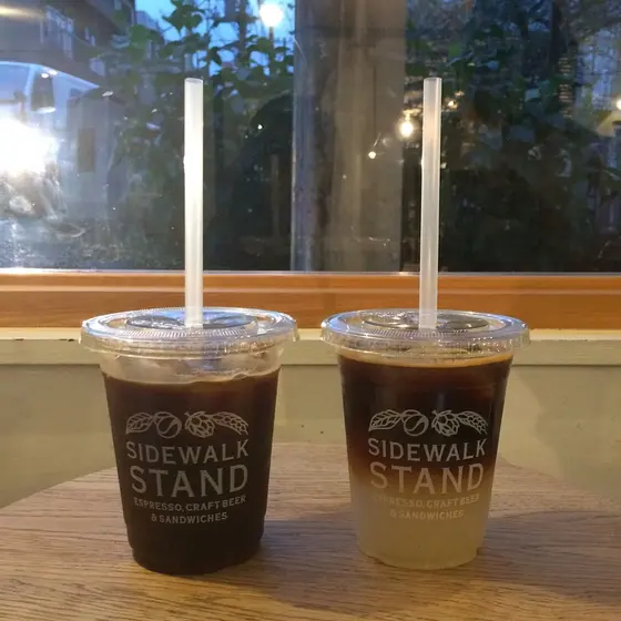 かわいいカップにこだわりの一杯