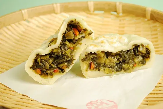 名物の野沢菜のおやき！！