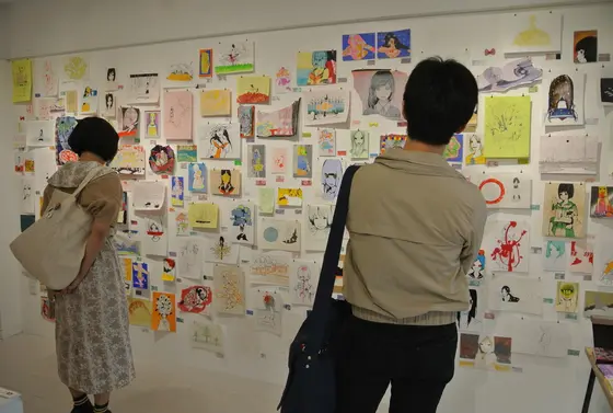 奥には展示スペース