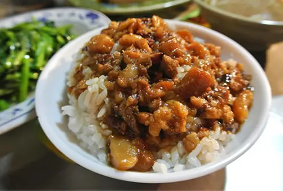魯肉飯