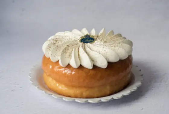 名物BABA CHANTILLY